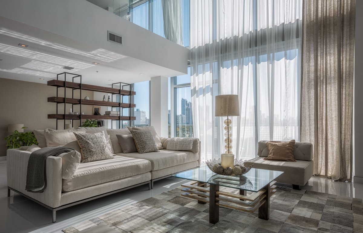 Шторы в гостиную со вторым светом