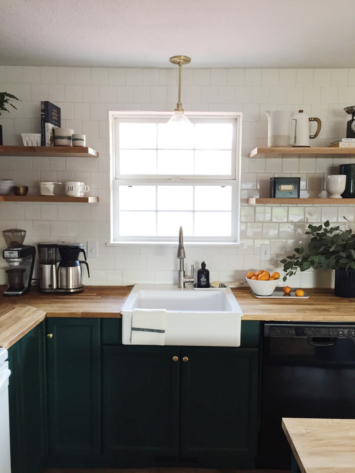 Кухня икеа без верхних шкафов