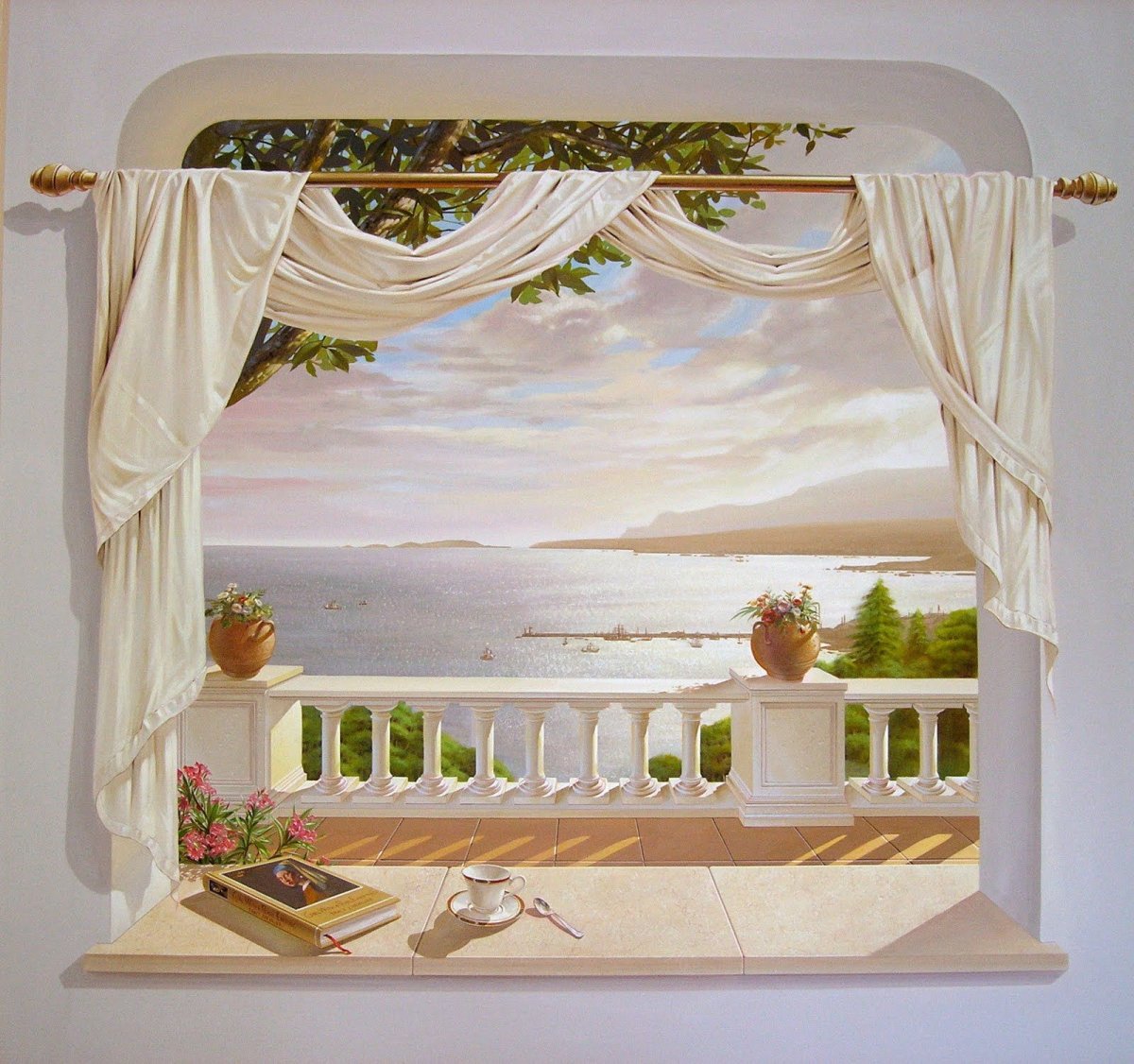 Фреска в виде окна