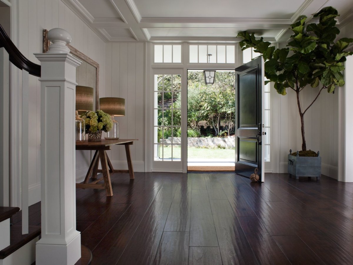 Прихожая в доме Минимализм