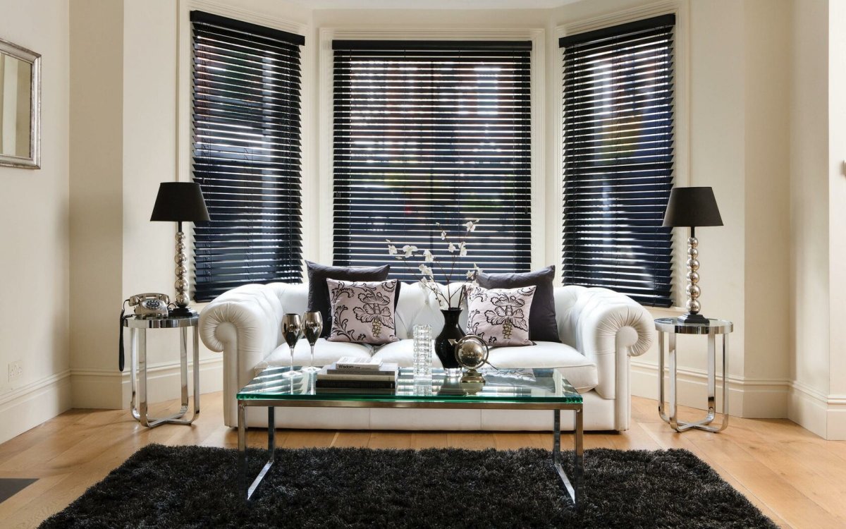 Жалюзи в комнату