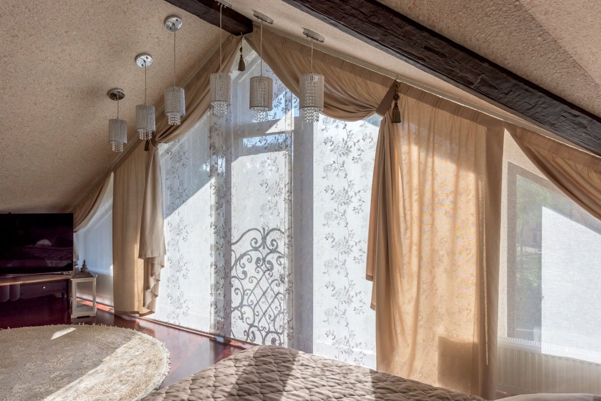 Штра на панорамное окно