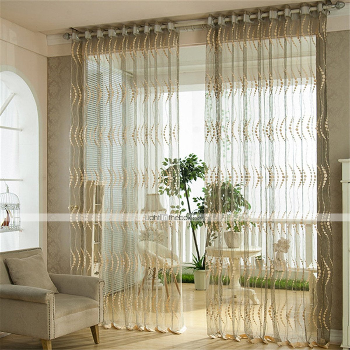 Модная тюль для зала