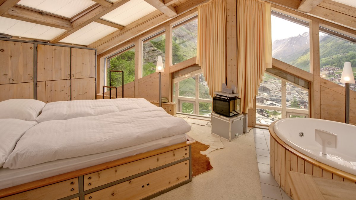 Мансарда спальня