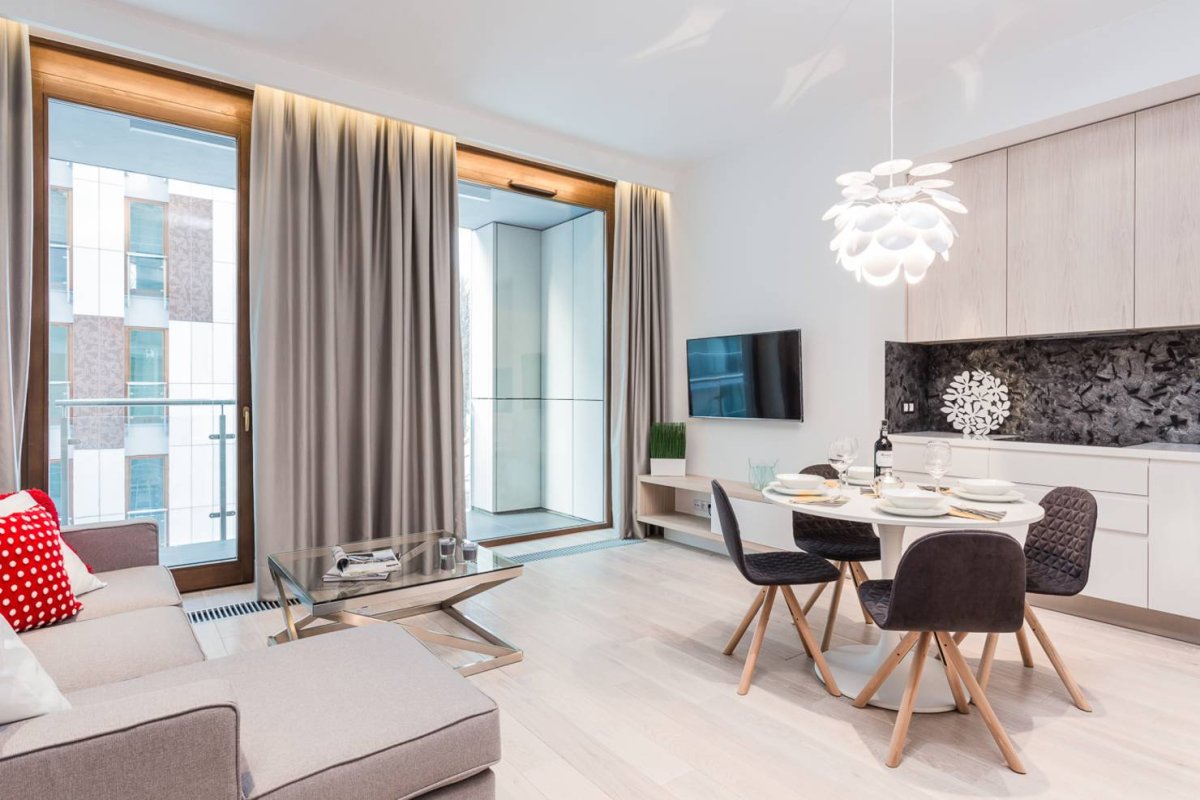 Шторы в студию в современном стиле