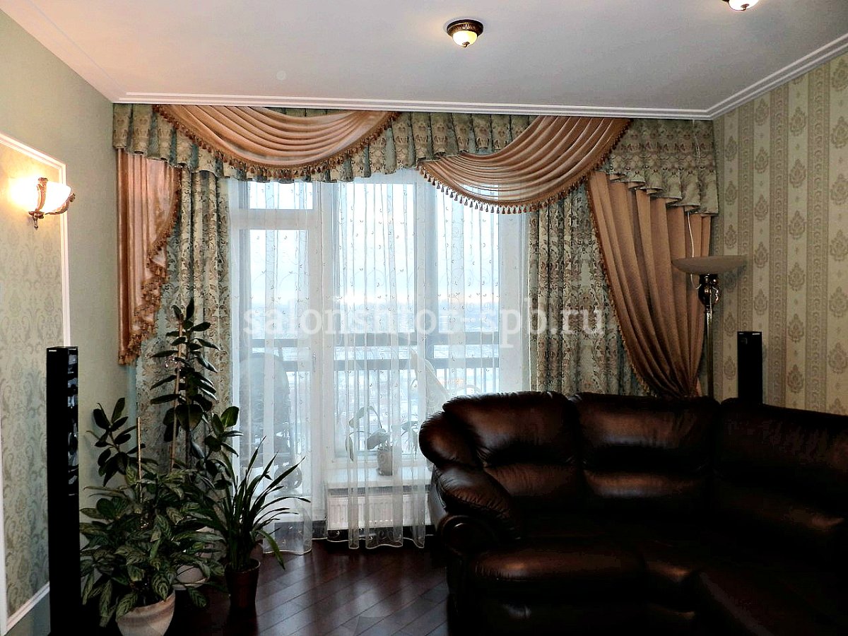 Шторы с ламбрекенами в интерьере хрущевки