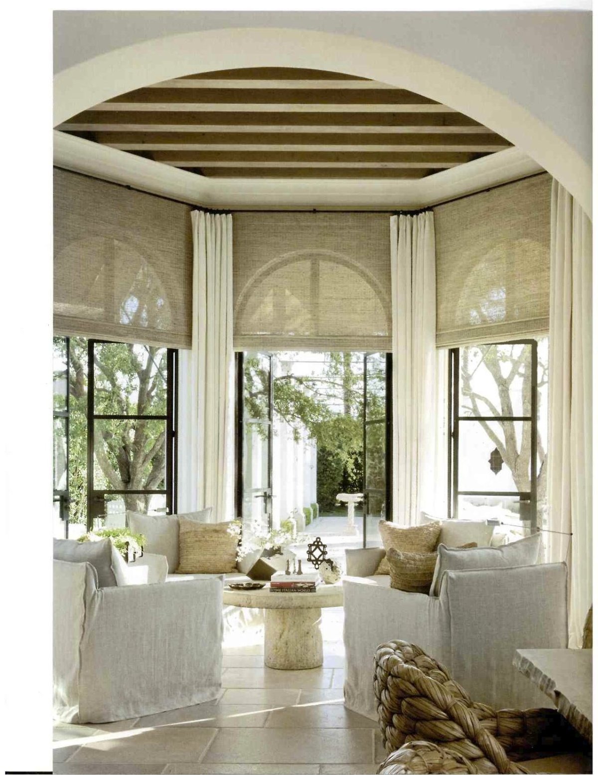 Карниз для арочного проема