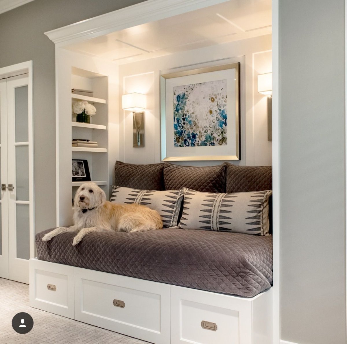 Альков для кровати