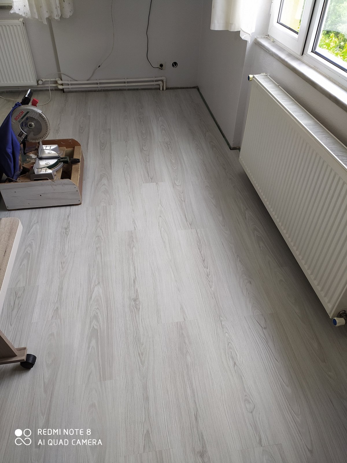 Укладка ламината в комнате