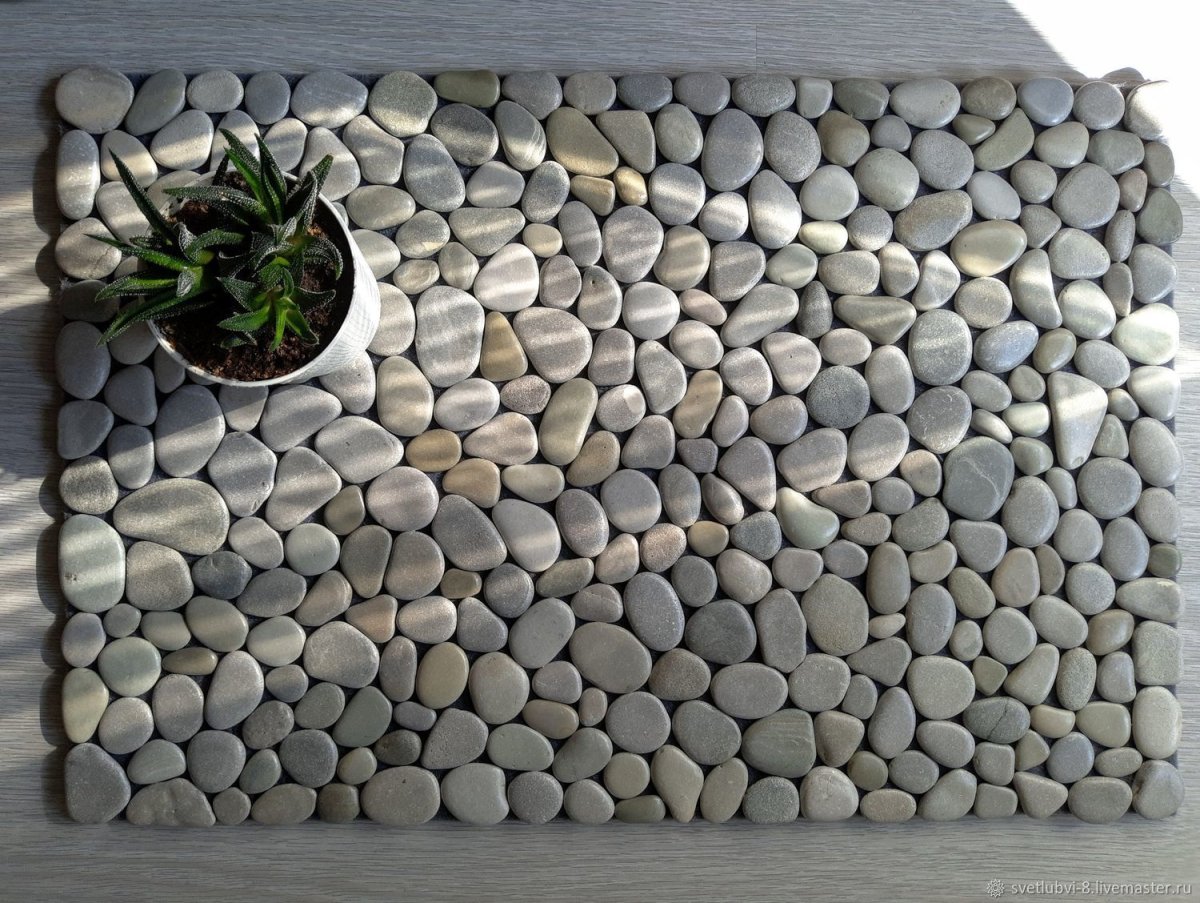 Каменный коврик для ванной