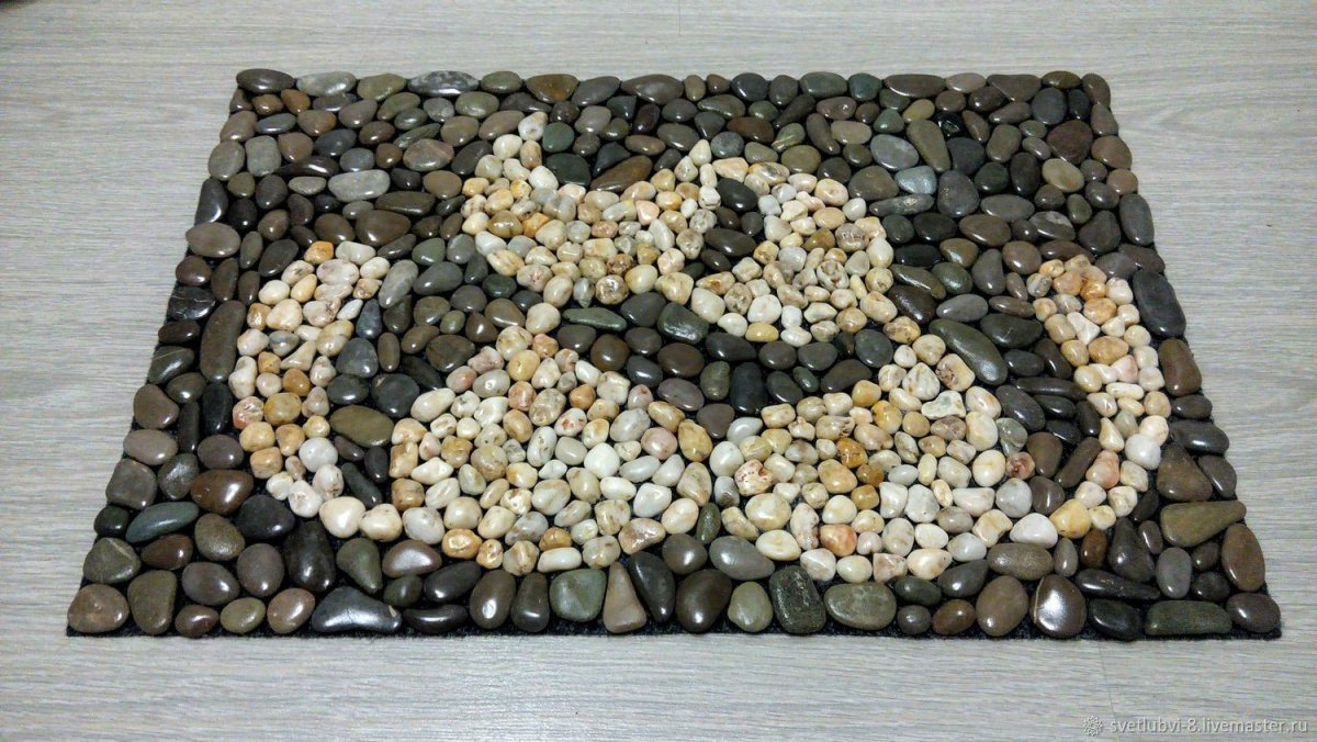 Изделия из речного камня