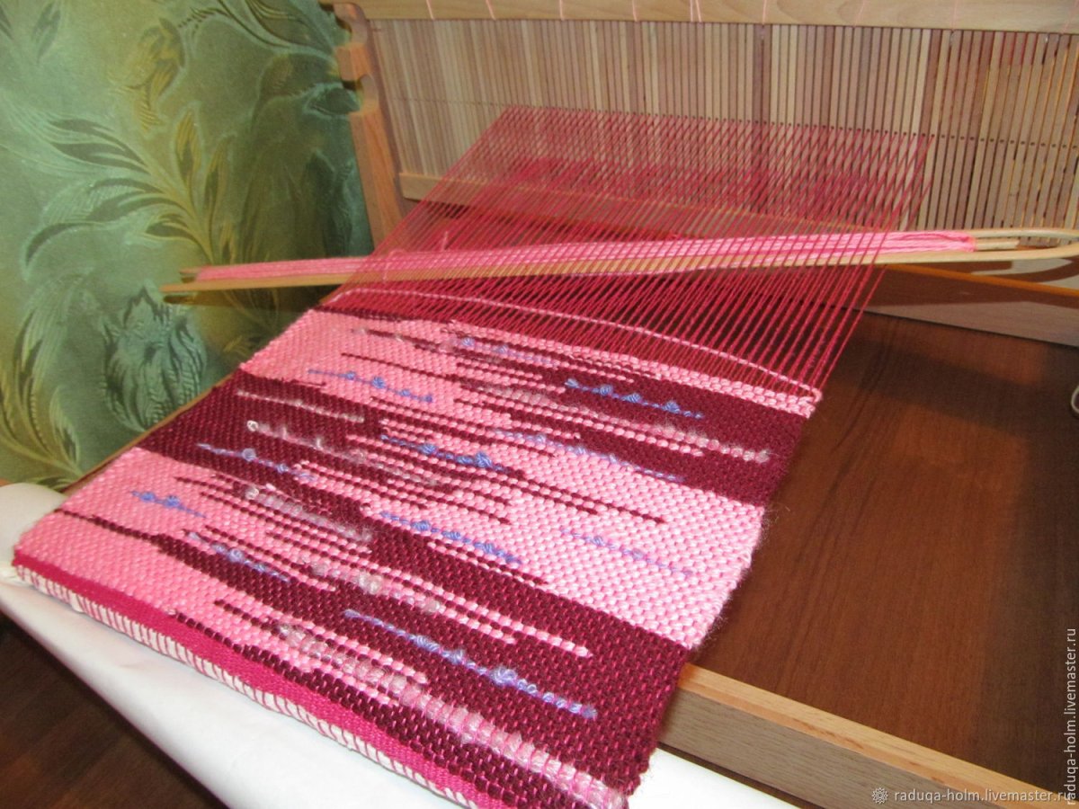 Тканый коврик