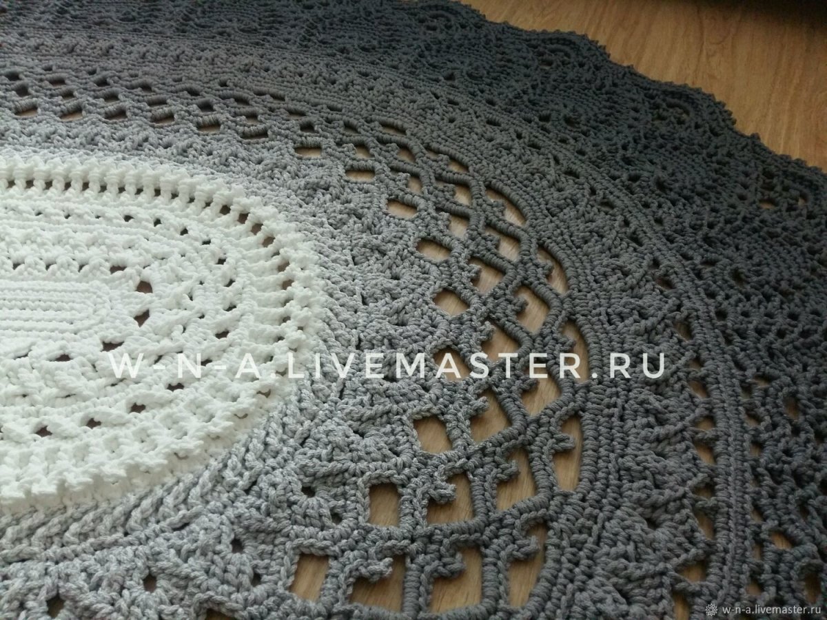 Майское чудо ковер Алимпиевой