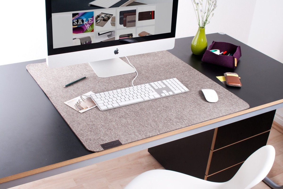 Офисный стол