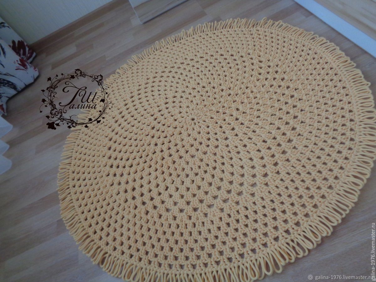 Коврик из шнура