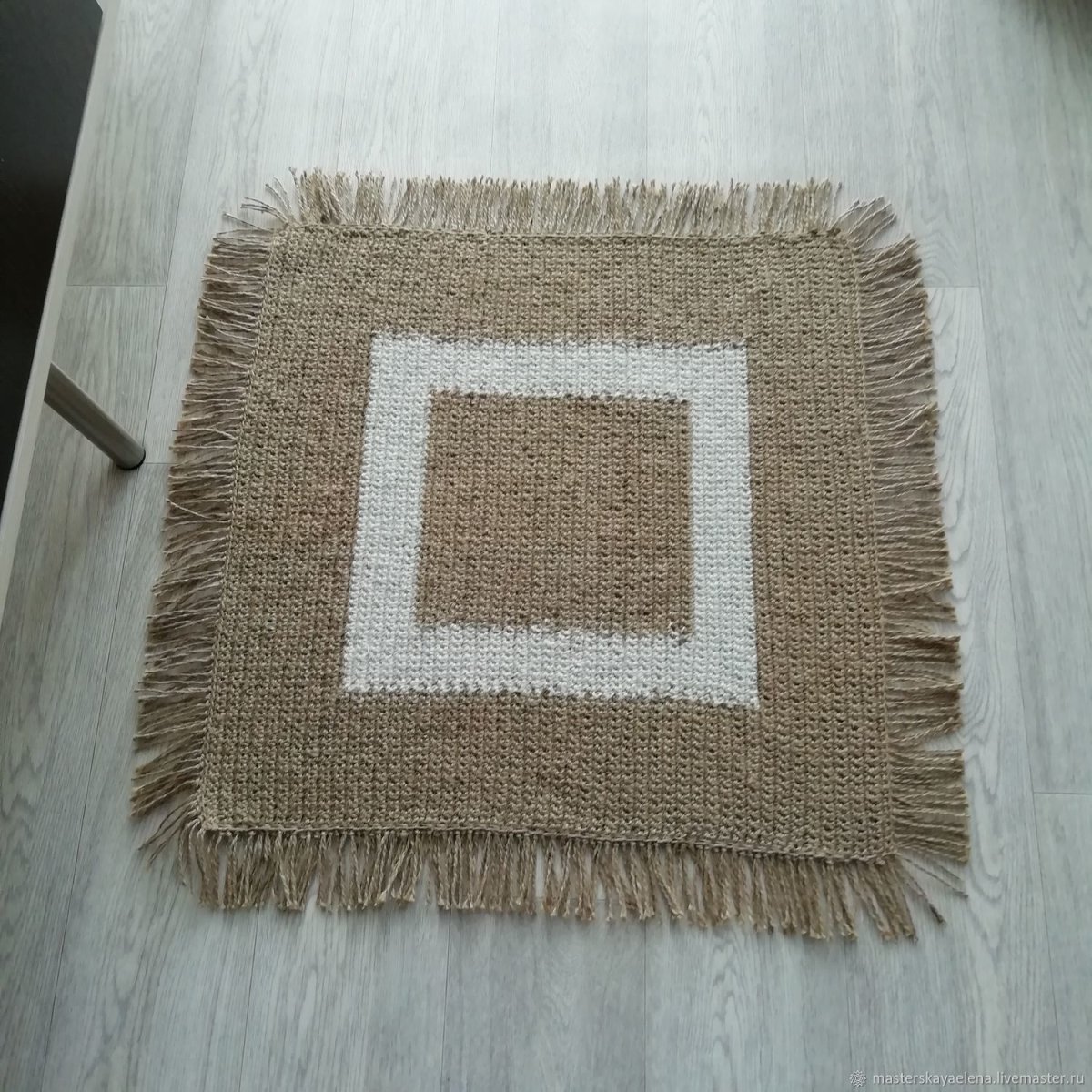 Коврик из джута