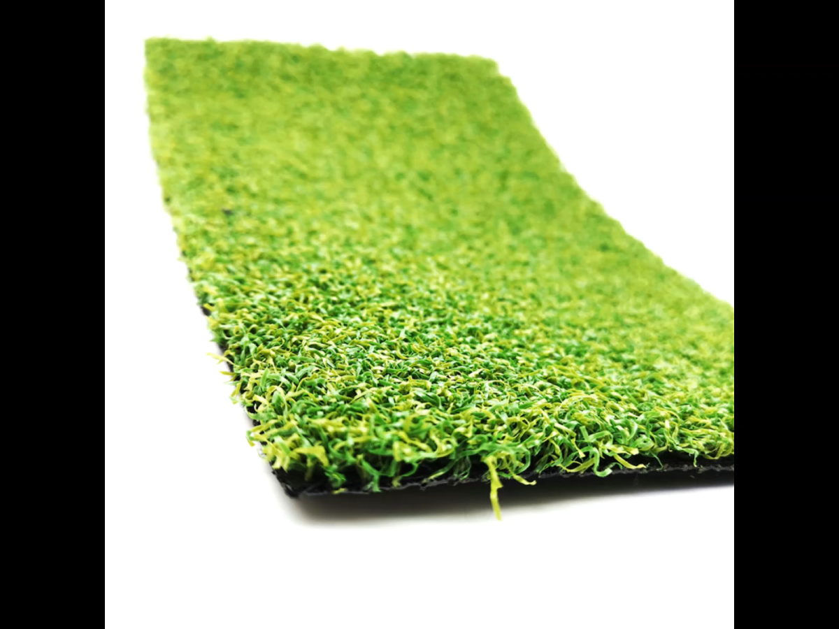 Использование искусственного газона в интерьере