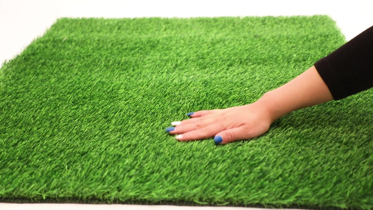 Коврик из искусственной травы 40х60 см