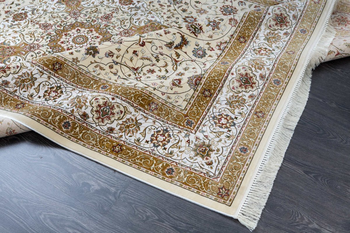 Ковры из шелка