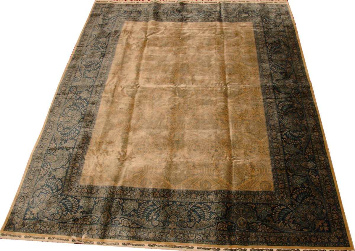 Турецкий ковер из эвкалиптового шелка