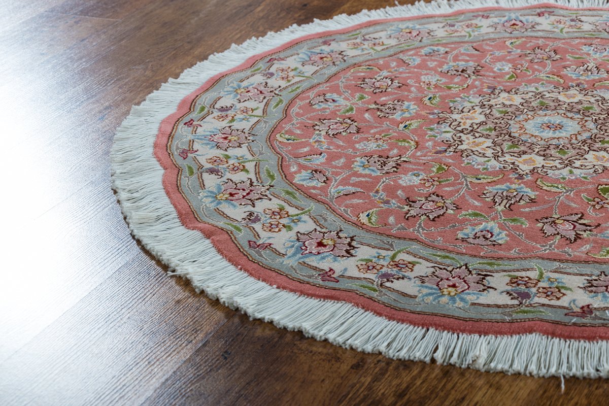 Ковры из шелка