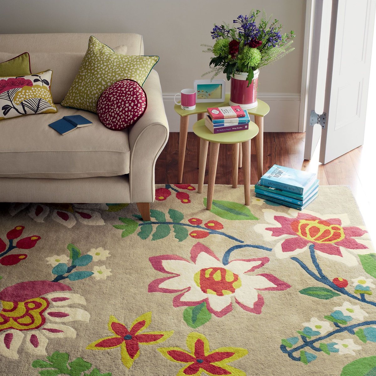 Цветочный ковер в интерьере