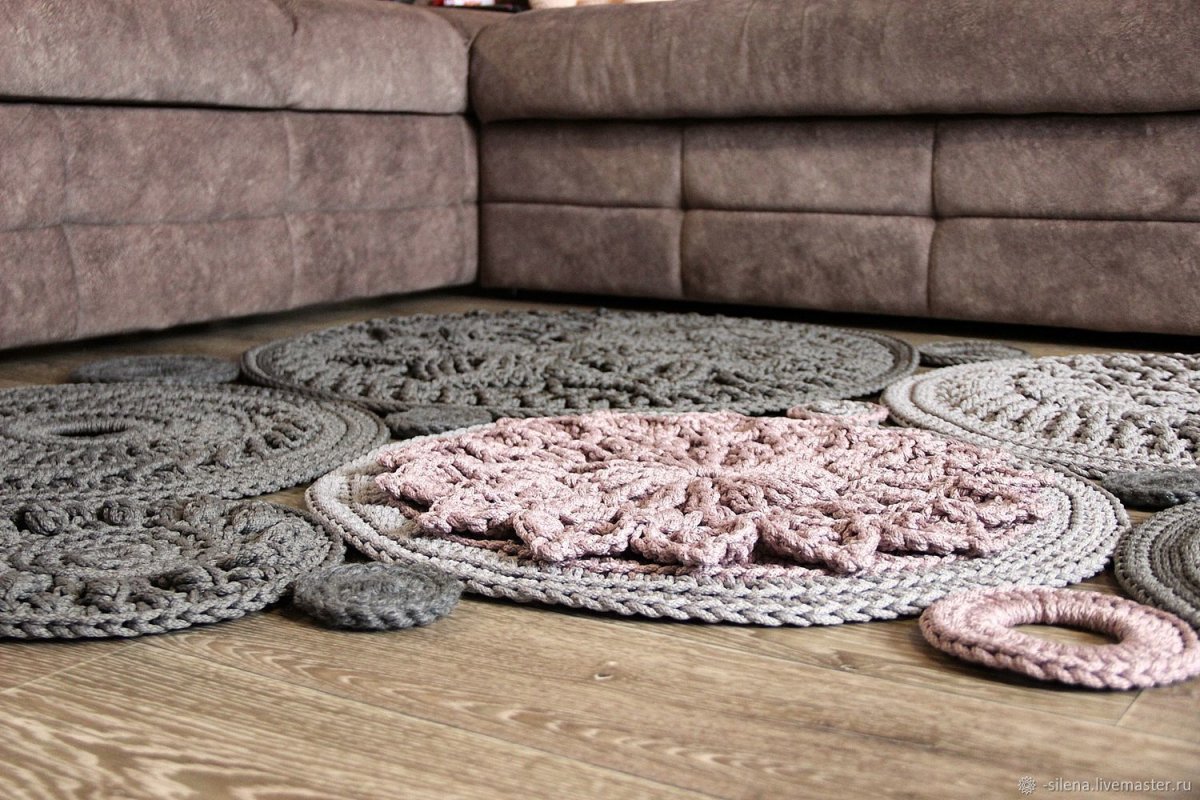 Ковер из овечьей шкуры