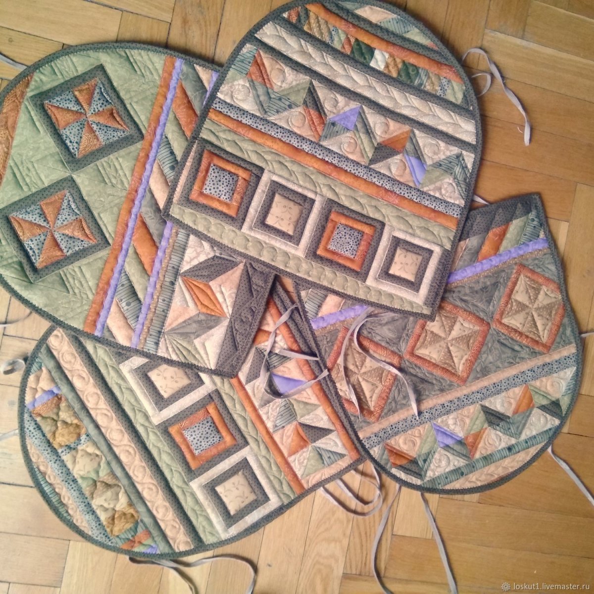 Лоскутная сидушка на стул