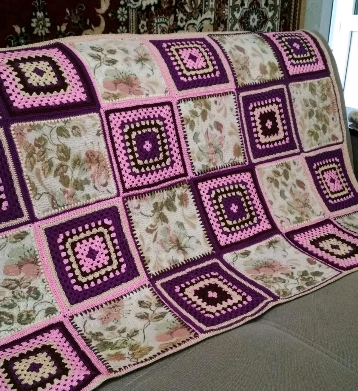 Плед Бабушкин квадрат