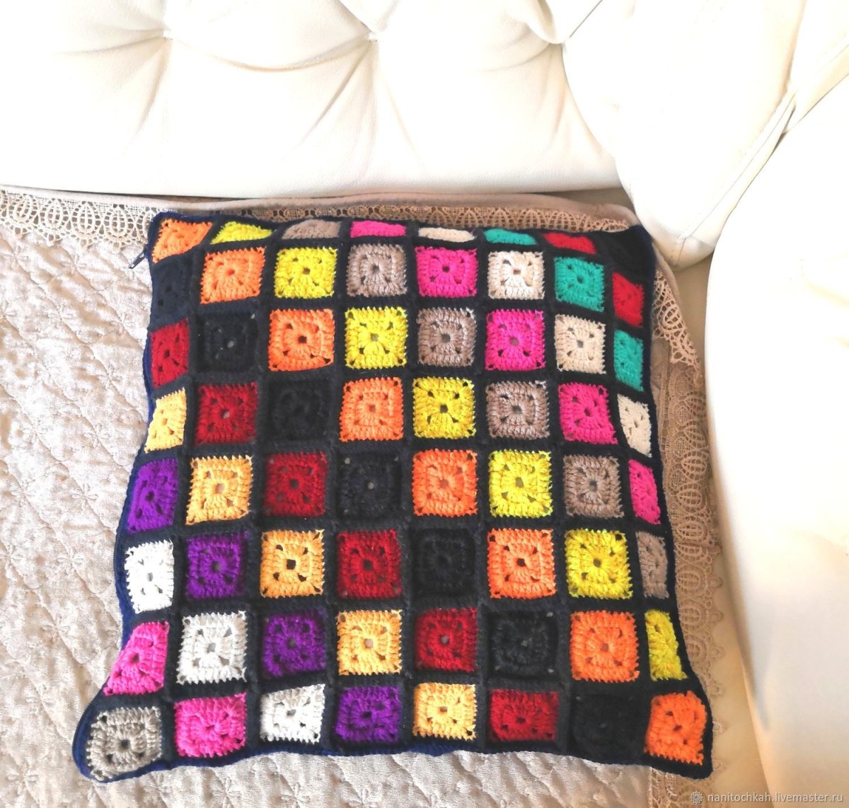 Подушка в квадратик