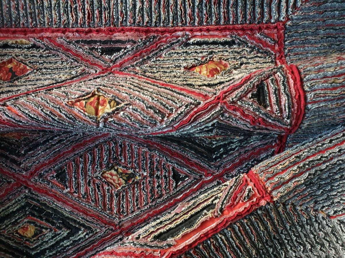 Коврик из джинсовых полосок