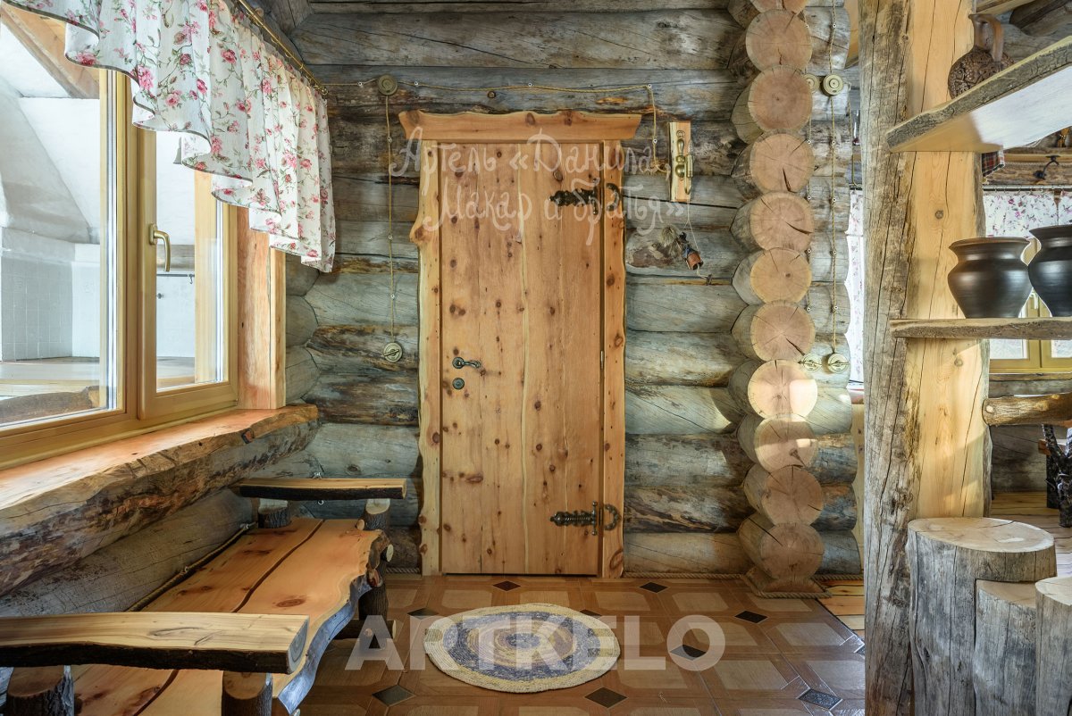 Скамья в русской избе