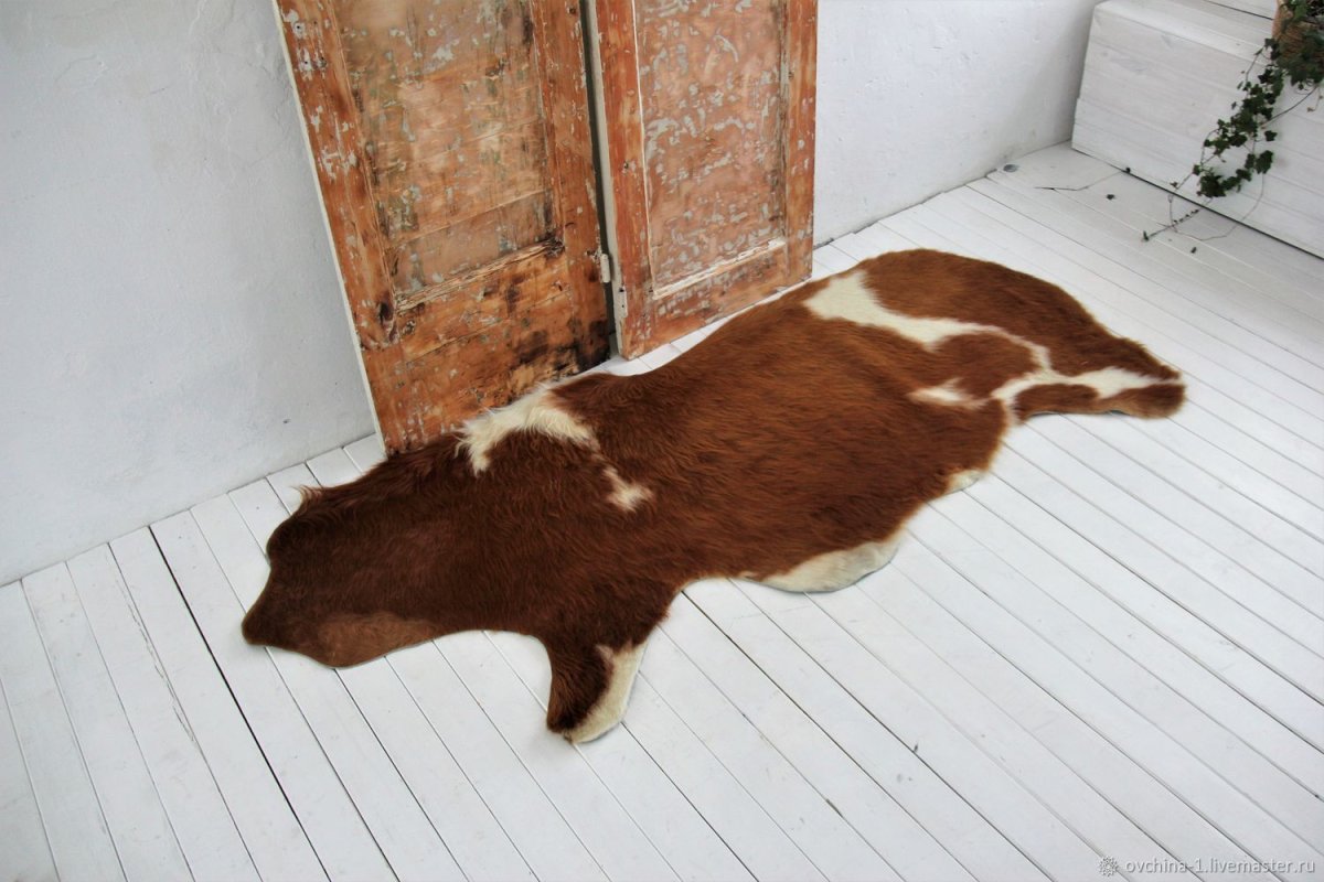 Ковер из коровы