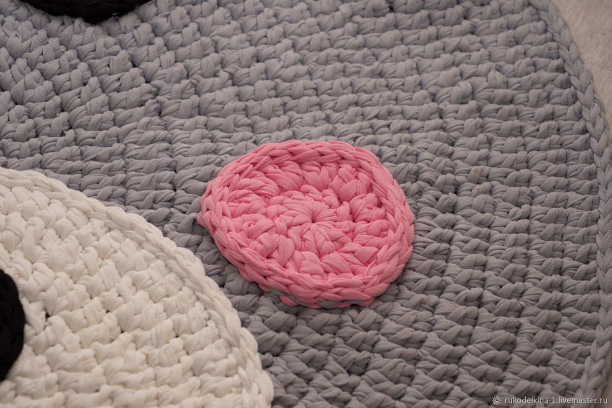 Вязаные коврики