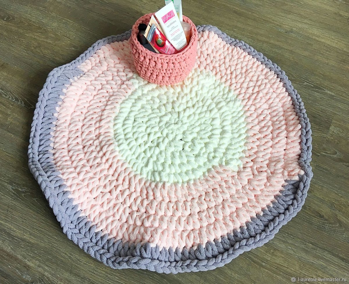 Ковер крючком