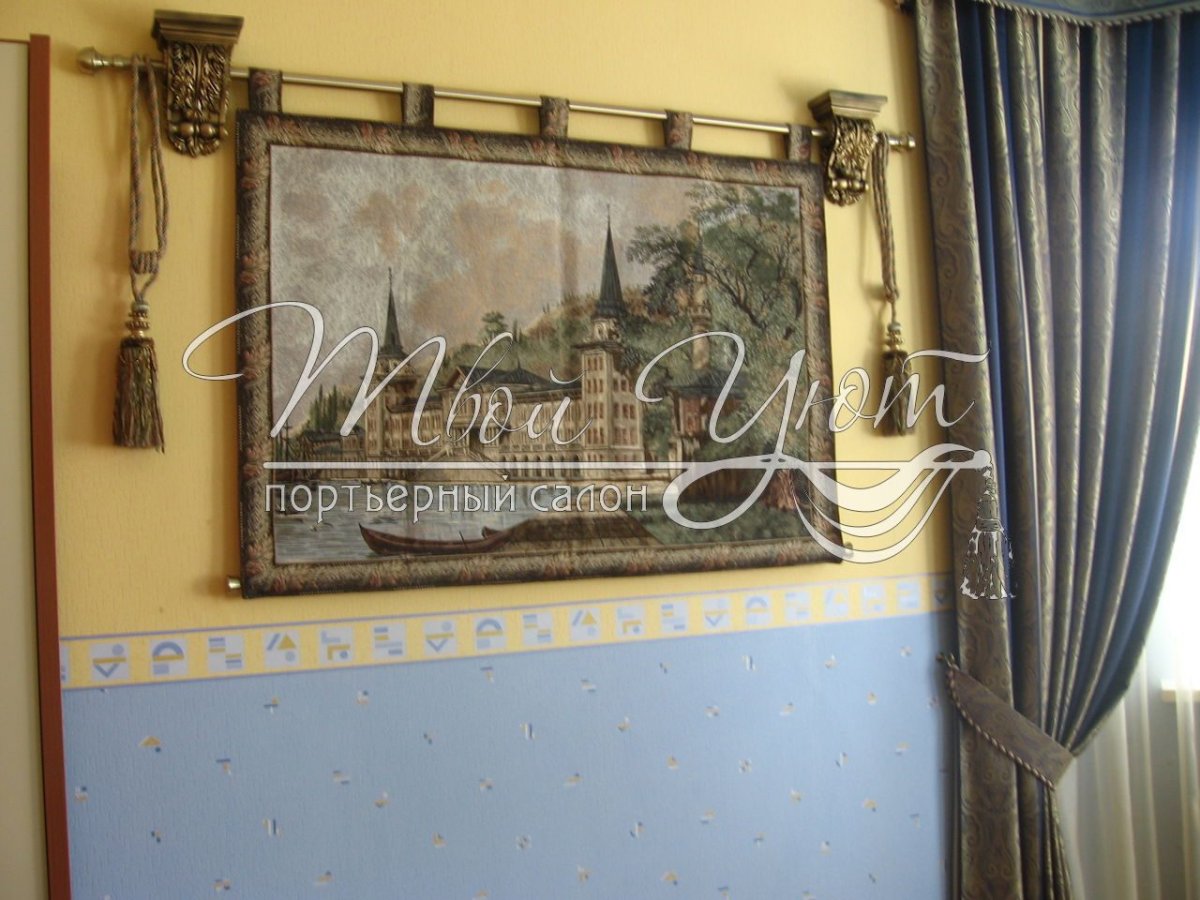 Карниз для панно на стену