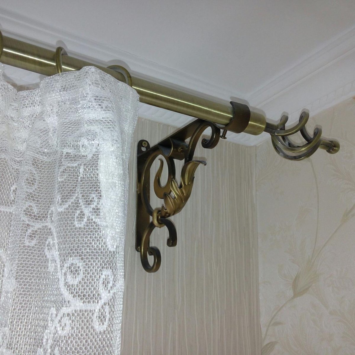 Необычные карнизы для штор