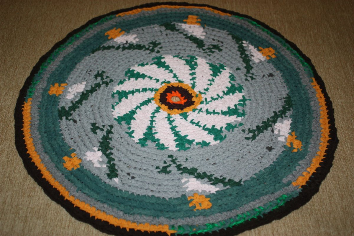 Вязаные коврики