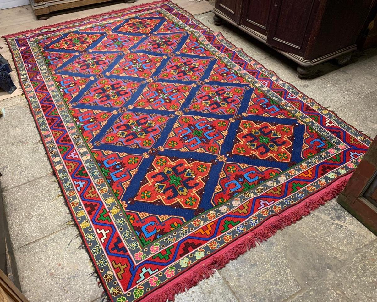 Иранские ковры в интерьере