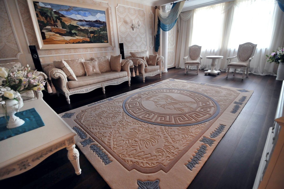Ковер классический