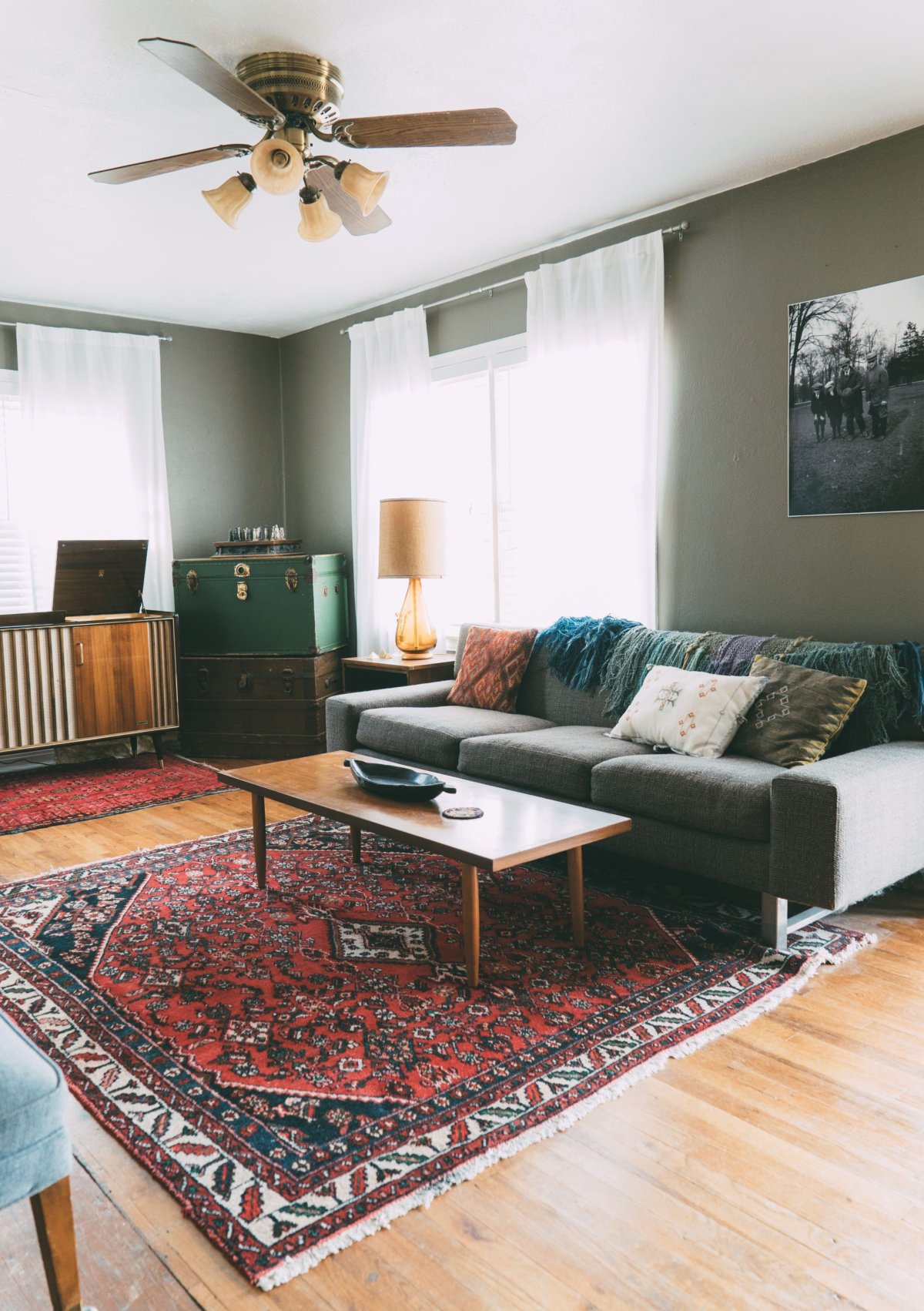 Старые ковры в современном интерьере