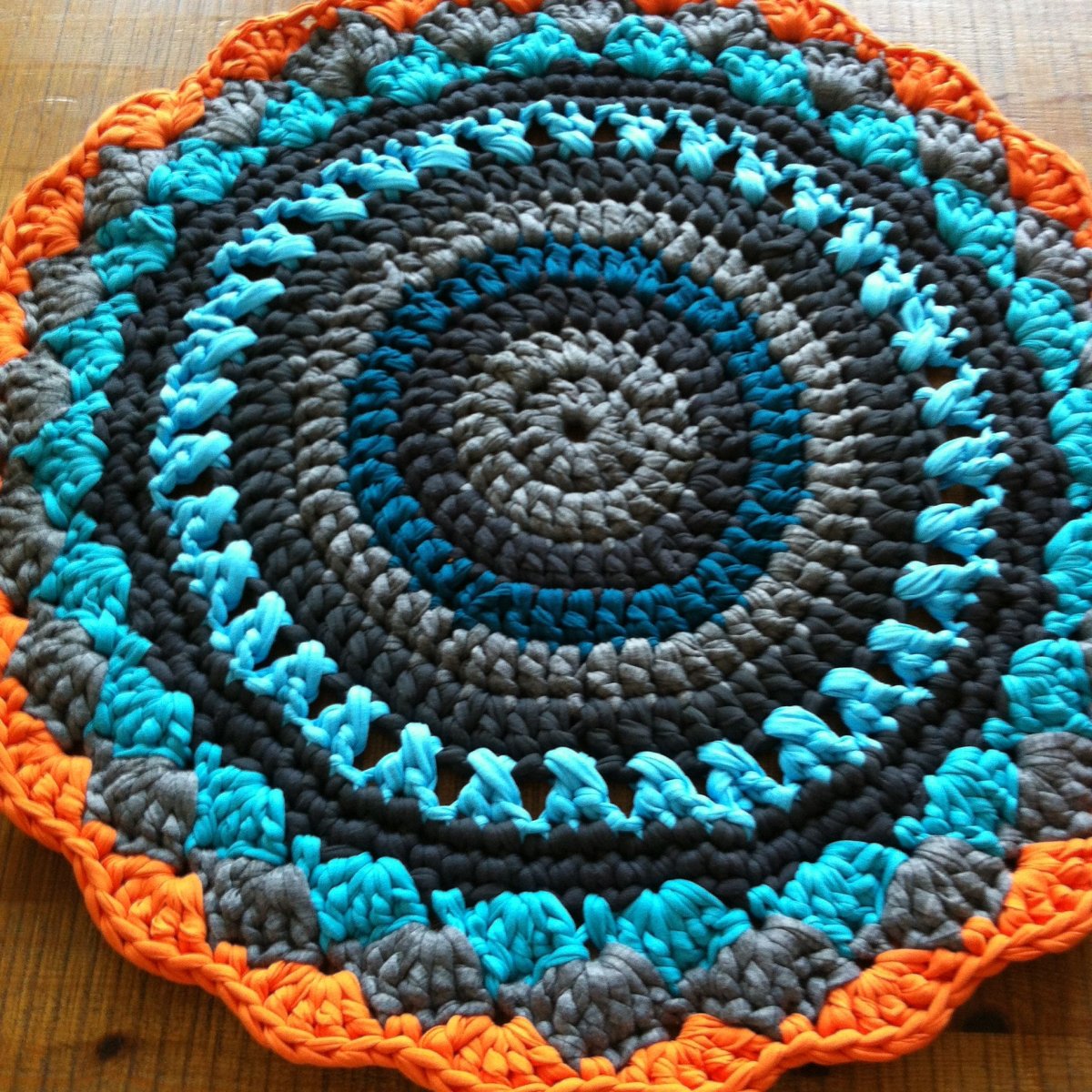 Ковер крючком Калейдоскоп из шнура