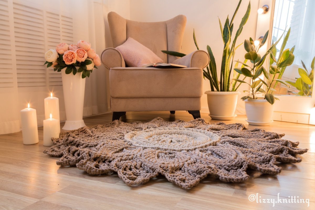 Плед из вязаных цветочков