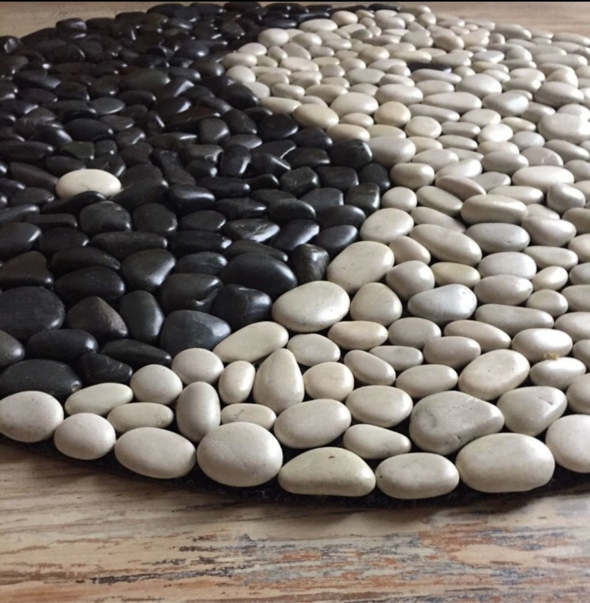 Плитка под морские камушки