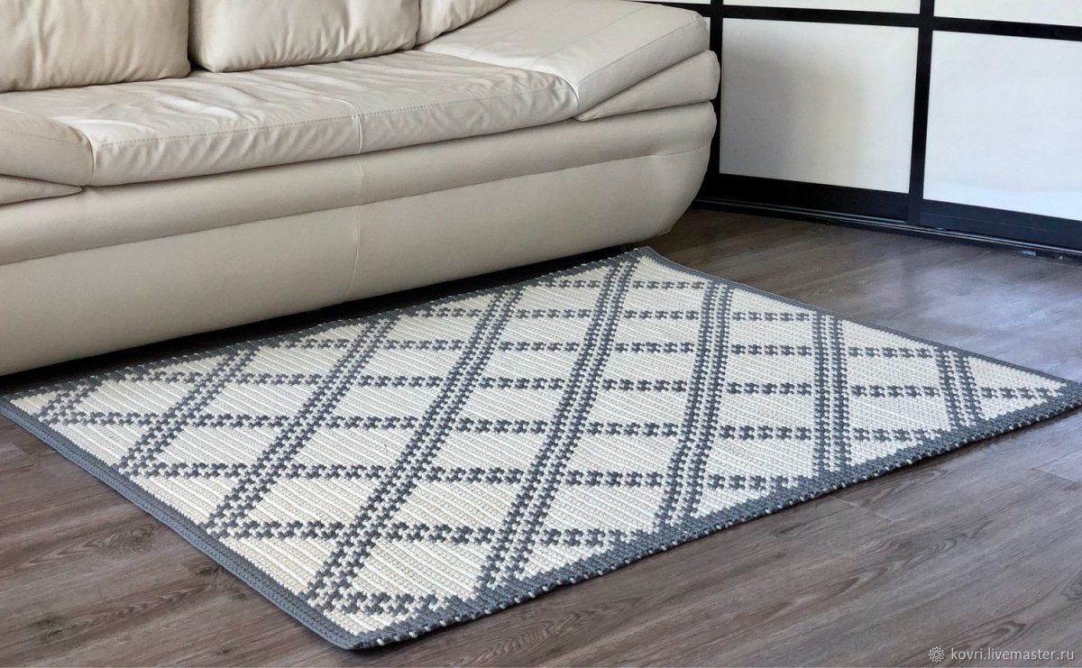 Коврик крючком ромбы