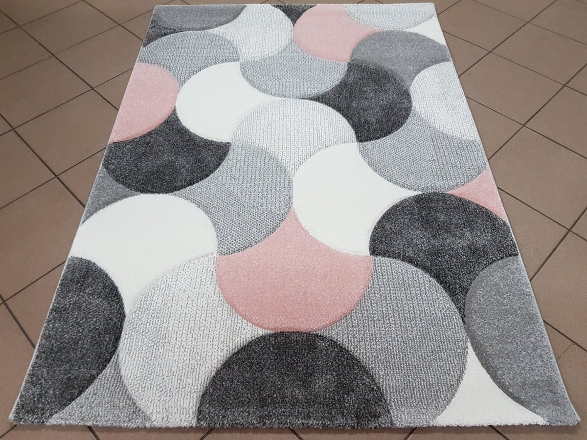 Ковер в пастельных тонах