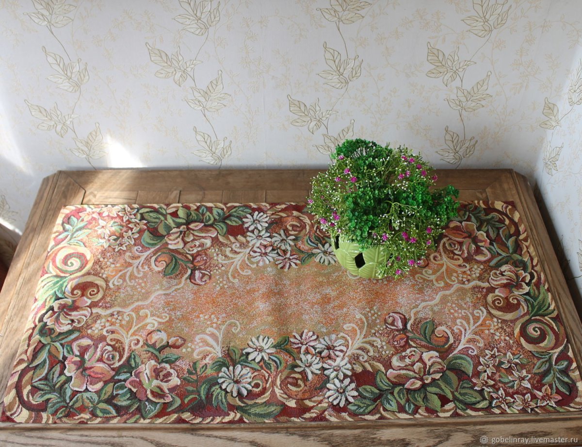 Гобеленовое панно