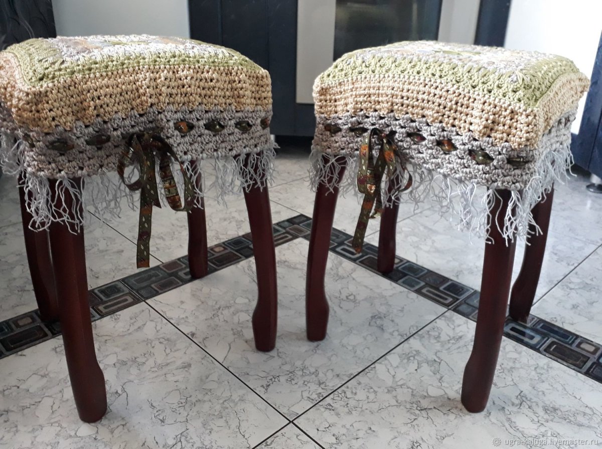 Накидки на табуретки