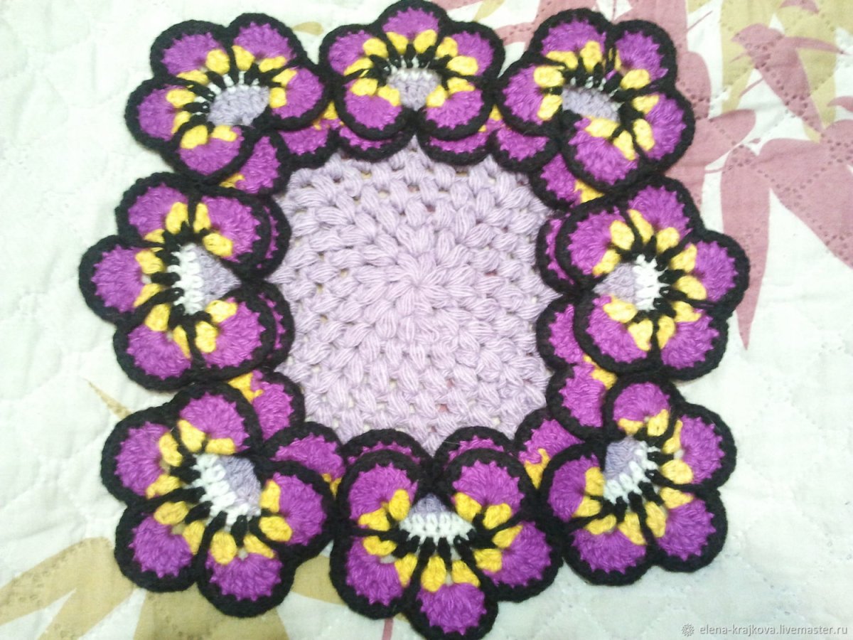 Вязаные коврики на стулья