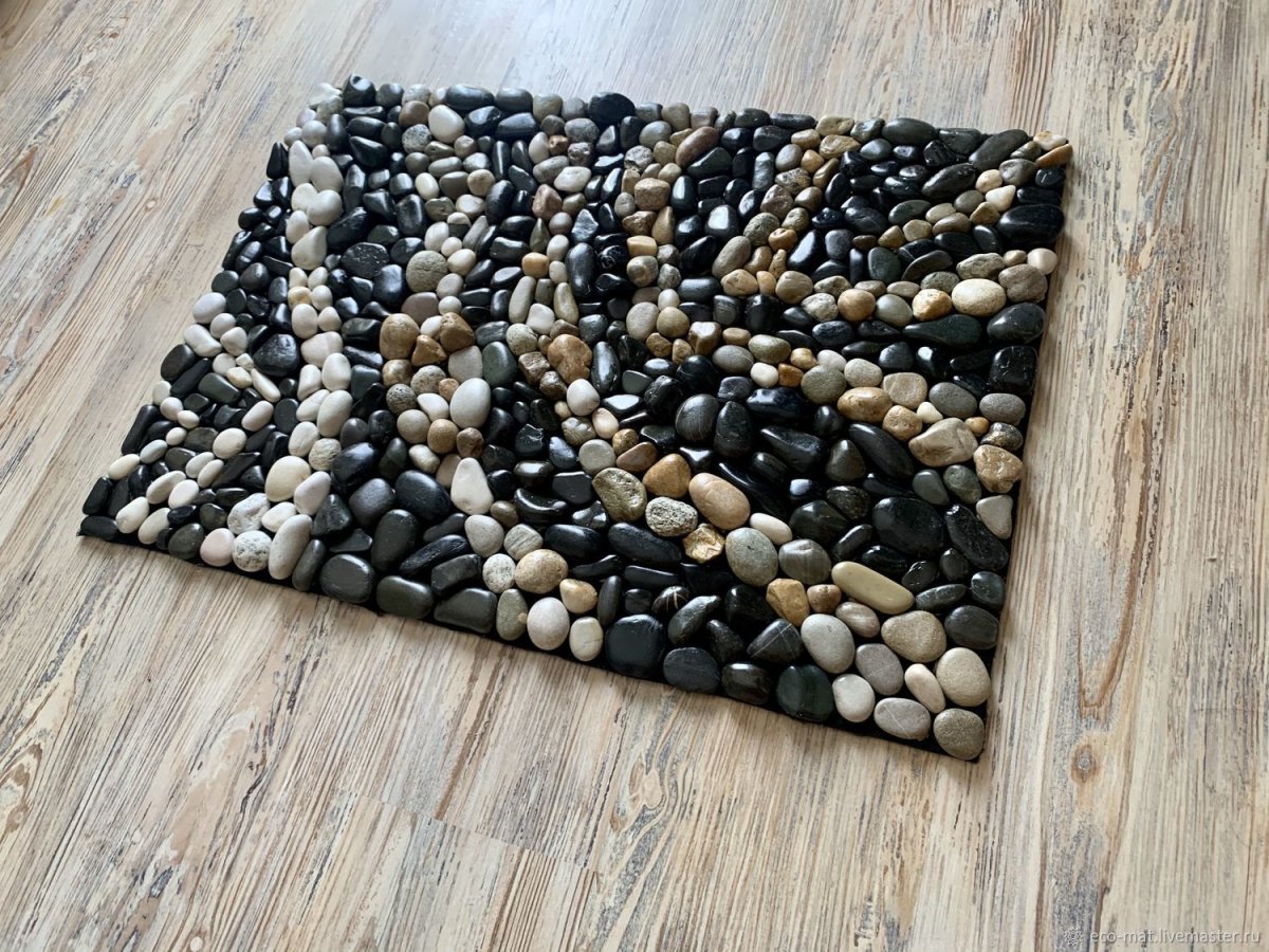 Необычные коврики в прихожую